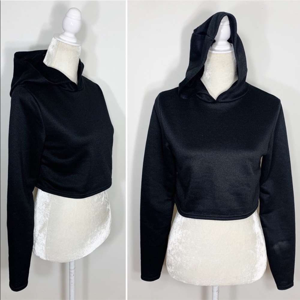 PRETTYLITTLETHING cropped hoodie sweatshirt